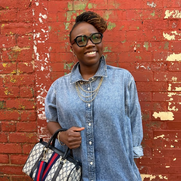 Meet your Posher, Eye-driss - Picture 3 of 6